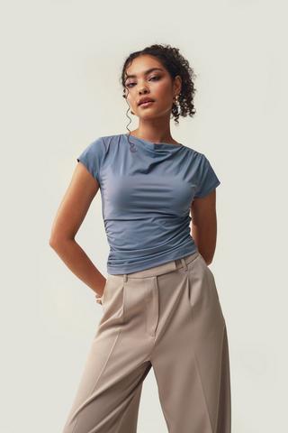 Fitted Top