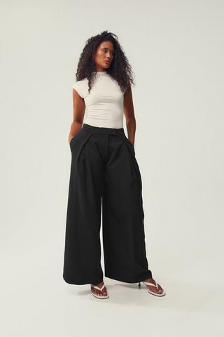 Tailored Wide Leg Pants