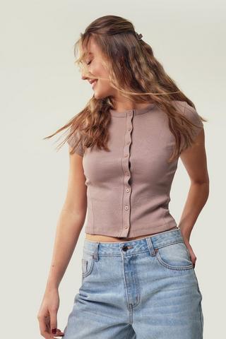 Ribbed Button-up Top