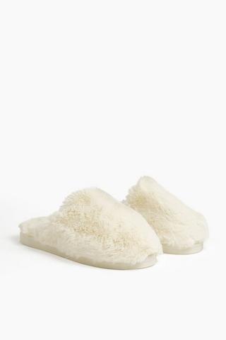 Fluffy Slipper
