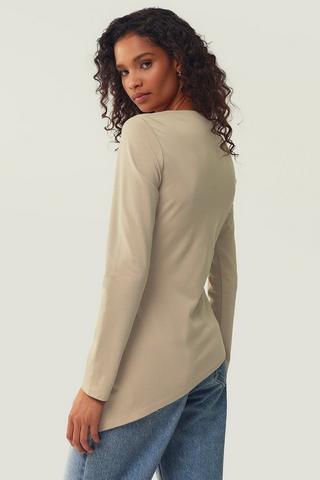 Asymmetrical Fitted Top