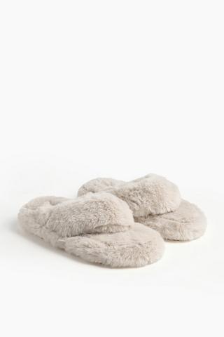 Thong Fluffy Slipper