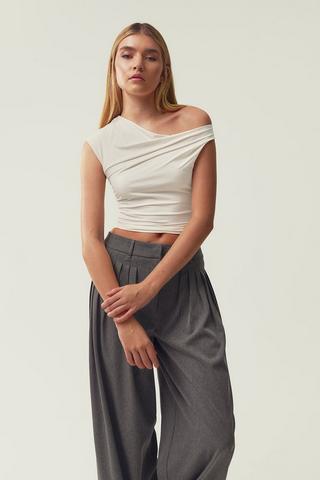Asymmetrical Skintight Top