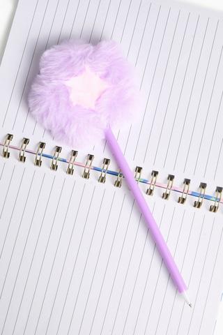 Fluffy Pen