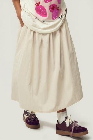 Full Skirt
