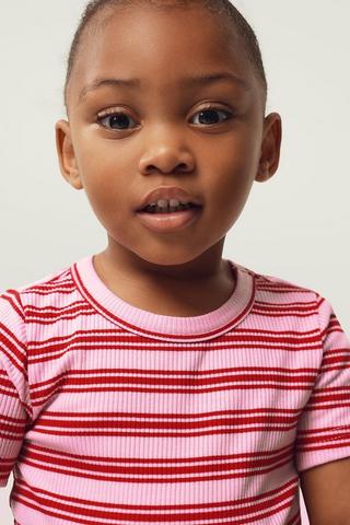 Ribbed Fitted T-Shirt