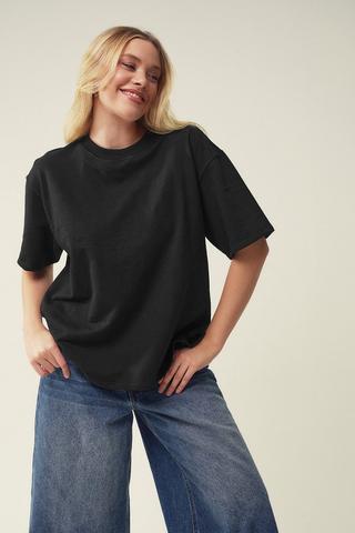 Oversized Boxy T-shirt