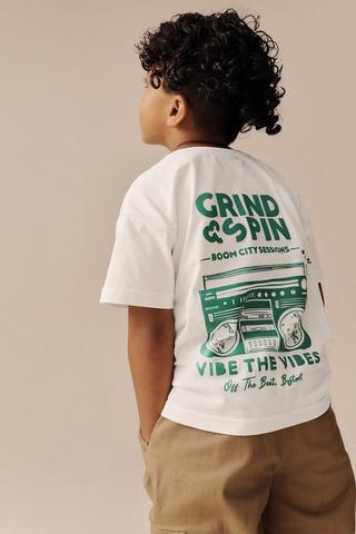 Relaxed T-Shirt