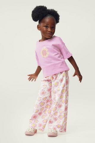 T-Shirt And Pants Set