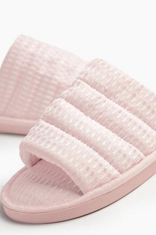 Textured Slipper
