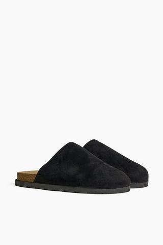Clogs