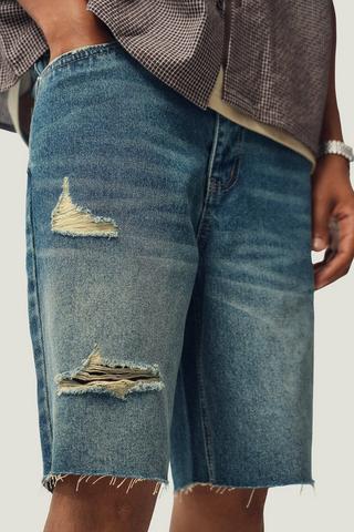 Straight Bermudas