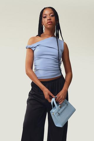 Interlock Asymmetrical Top