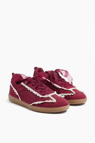 Sneaker