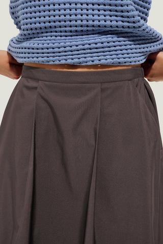 Full Skirt