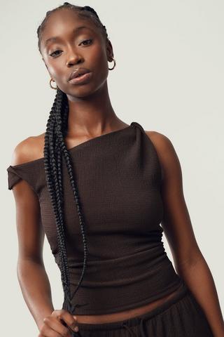 Asymmetrical Fitted Top