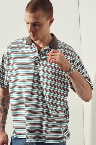 Johnny Collar Golfer