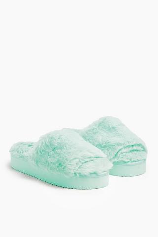 Platform Fluffy Slipper