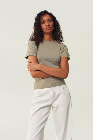 Fitted Top