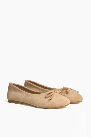 Suede Pump