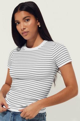 Seamless Fitted T-shirt