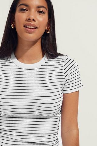 Seamless Fitted T-shirt
