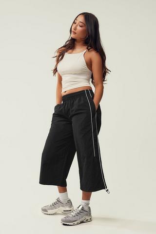 Cropped Pants
