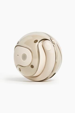 Earbuds