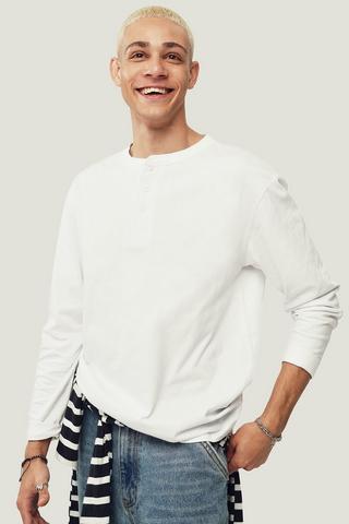 Henley T-Shirt