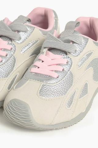 Retro Sneaker