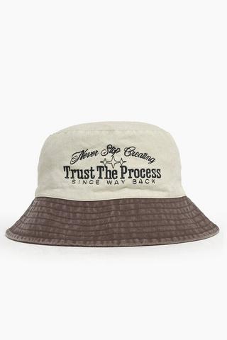 Bucket Hat