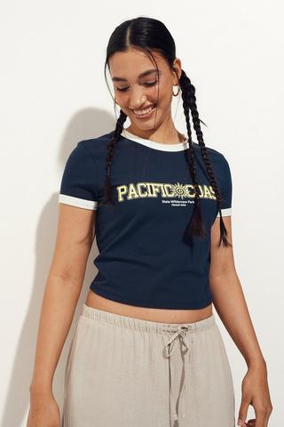 Fitted T-Shirt