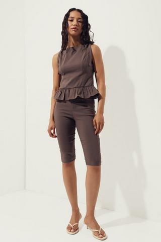 Capri Pants