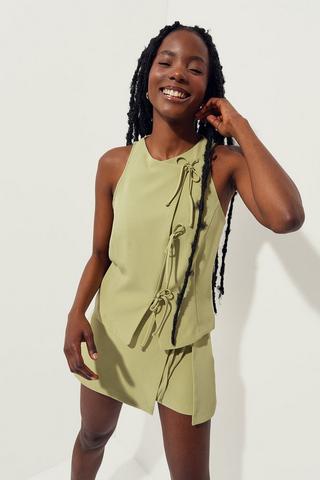 Tie Front Top