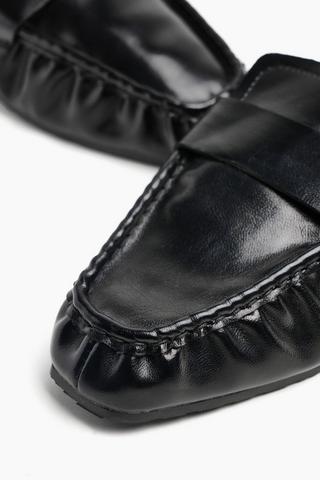 Slip-on Loafer