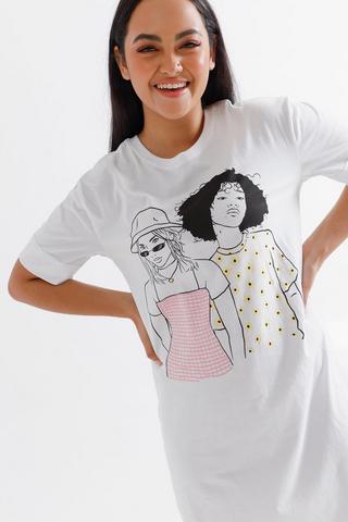 Graphic T-shirt Dress