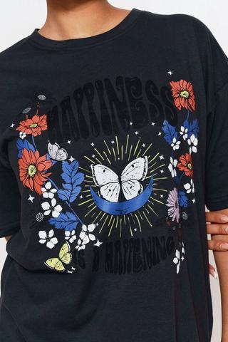 Oversized Graphic T-shirt