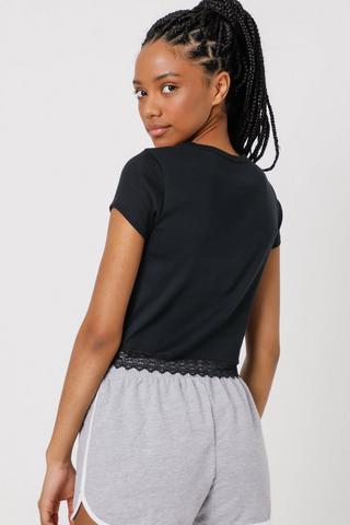 Fitted Lace Trim T-shirt