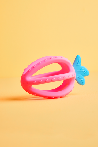 Teether Strawberry