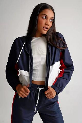 Wind Breaker