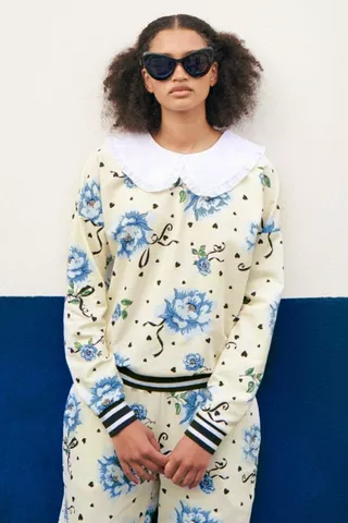 Floral Peter Pan Pullover