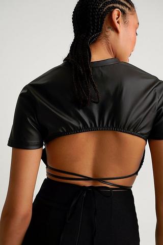 Cut Out Back Crop Top