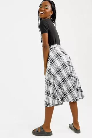 Pleated Check Midi Skirt