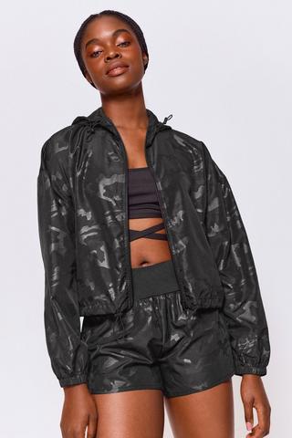 Active Windbreaker