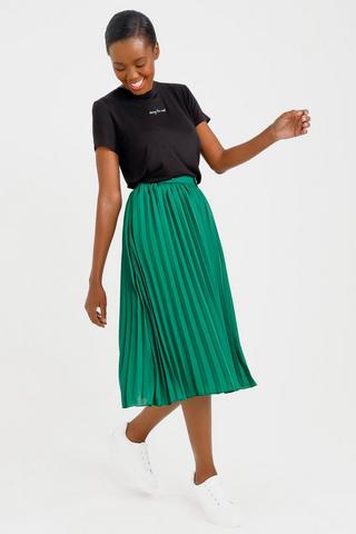 Green long skirt pleated best sale