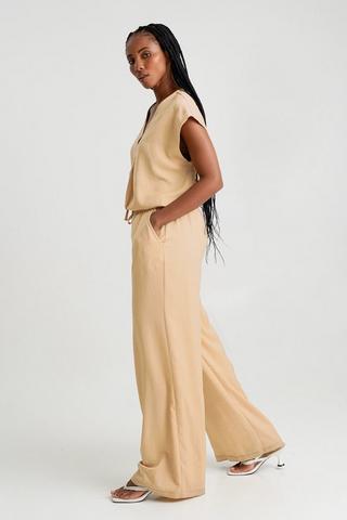 Wide Leg Pants