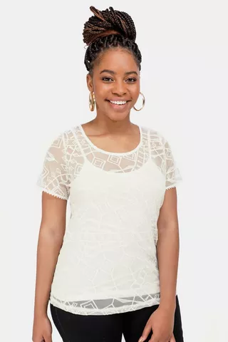 Embroidred Boxy Top