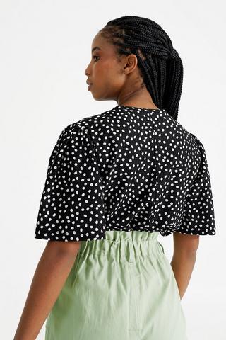 Flutter Sleeve Blouse