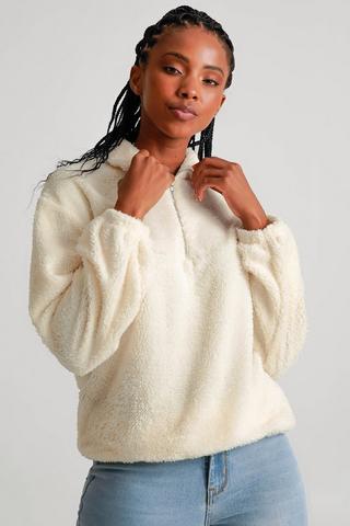 Womens hot sale fluffy pullover