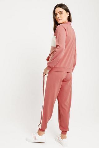 Joggers